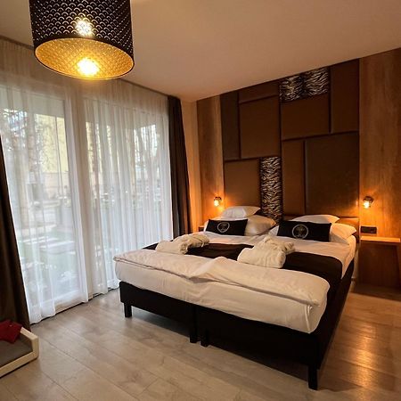 Baobab Suites Siofok Exterior photo