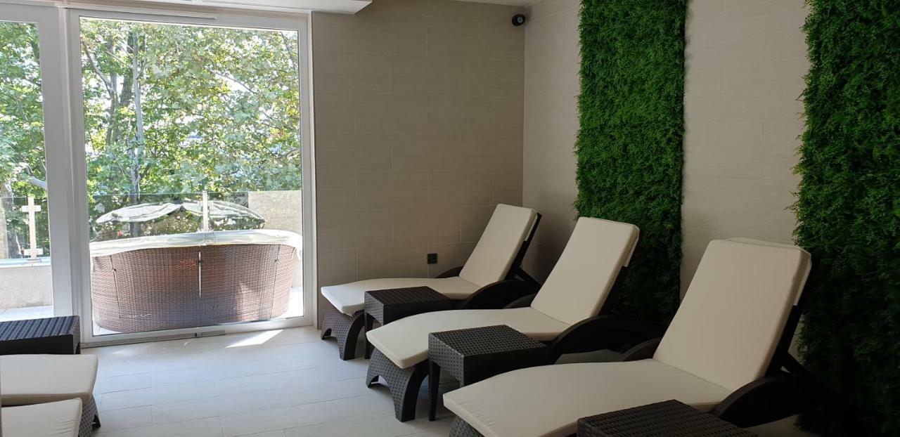 Baobab Suites Siofok Exterior photo
